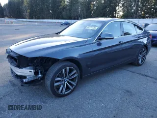 2017 BMW 3 Series 330i xDrive with VIN WBA8Z9C50HG453037, listed as a Copart auction lot 44771135 with 118,038 mi miles and Salvage Title. Bid and sale history available at carsss.com. Image 1.