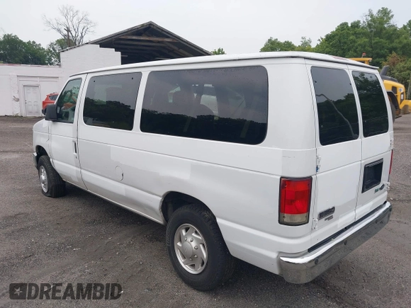 2011 Ford Econoline Passenger XL с VIN 1FBNE3BL3BDA61357, выставлен на аукционе IAAI как лот 39828147 с пробегом 106 810 миль миль и . История ставок и продаж доступна на DreamBid. Изображение 3.