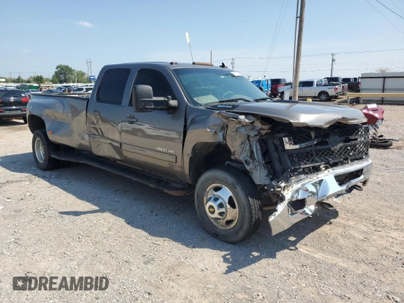 2013 Chevrolet Silverado 3500HD LTZ with VIN 1GC4K1C8XDF158156, listed as a Copart auction lot 66714274 with 297,342 mi miles and Salvage Title. Bid and sale history available at carsss.com. Image 4.