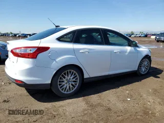 2012 Ford Focus SEL with VIN 1FAHP3H23CL403646, listed as a Copart auction lot 56329195 with 138,030 mi miles and Clean Title. Bid and sale history available at DreamBid. Image 3.