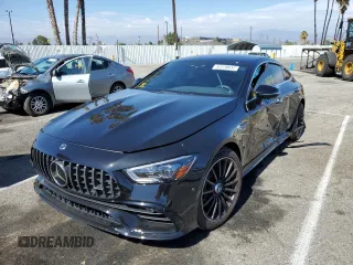 2022 Mercedes-Benz AMG GT 43 z VIN W1K7X5KB7NA045126, wystawiony jako Copart lot #69887212 z przebiegiem 3710 mil mil oraz . Historia ofert i sprzedaży dostępna na DreamBid. Obrazek 2.
