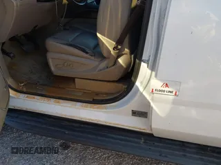 2018 Chevrolet Suburban LT with VIN 1GNSCHKC8JR358781, listed as a IAAI auction lot 40474820 with Not Provided miles and . Bid and sale history available at DreamBid. Image 6.
