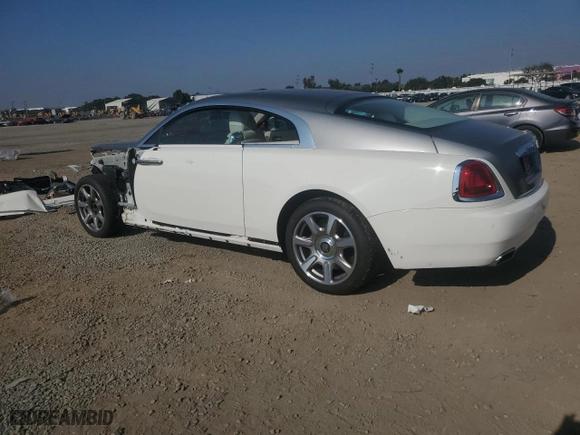 2017 Rolls-Royce Wraith with VIN SCA665C59HUX86762, listed as a Copart auction lot 82405254 with 10,422 mi miles and Salvage Title. Bid and sale history available at carsss.com. Image 2.
