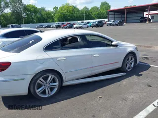 2014 Volkswagen CC R-Line с VIN WVWBP7AN7EE501064, выставлен на аукционе IAAI как лот 42220870 с пробегом Не указан миль и . История ставок и продаж доступна на DreamBid. Изображение 6.