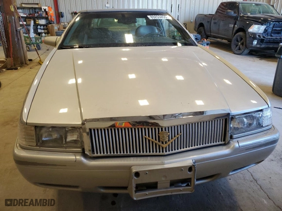 2000 Cadillac Eldorado Touring ETC with VIN 1G6ET1294YU180525, listed as a Copart auction lot 89253455 with 102,230 mi miles and Non Repairable. Bid and sale history available at carsss.com. Image 5.
