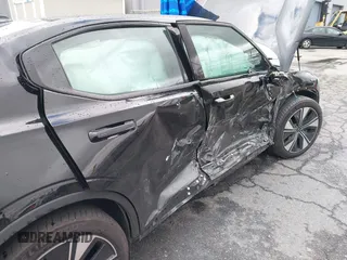 2024 Polestar 2 z VIN YSMFD3KA9RL210991, wystawiony jako IAAI lot #41724972 z przebiegiem 18 091 mil mil oraz . Historia ofert i sprzedaży dostępna na DreamBid. Obrazek 12.