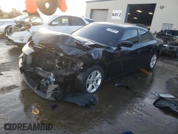 2019 Dodge Charger SXT with VIN 2C3CDXBGXKH725547, listed as a Copart auction lot 42208915 with 93,723 mi miles and Salvage title. Bid and sale history available at DreamBid. Image 1.