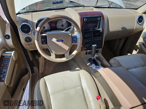 2007 Ford Explorer Limited с VIN 1FMEU75847UA57589, выставлен на аукционе Copart как лот 52013275 с пробегом 188 895 миль миль и Списание • Salvage title. История ставок и продаж доступна на DreamBid. Изображение 8.