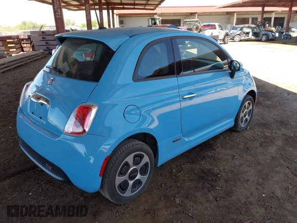 2015 FIAT 500e с VIN 3C3CFFGE6FT503161, выставлен на аукционе IAAI как лот 42583326 с пробегом 21 162 миль миль и . История ставок и продаж доступна на DreamBid. Изображение 4.