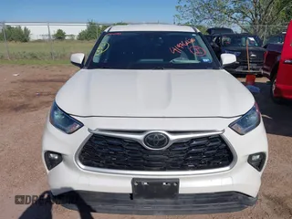 2021 Toyota Highlander L with VIN 5TDZZRAH2MS515171, listed as a IAAI auction lot 41976426 with 63,339 mi miles and . Bid and sale history available at DreamBid. Image 6.