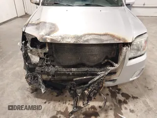 2008 Mercury Mariner Premier с VIN 4M2CU971X8KJ13808, выставлен на аукционе IAAI как лот 42301476 с пробегом 217 370 миль миль и . История ставок и продаж доступна на DreamBid. Изображение 13.