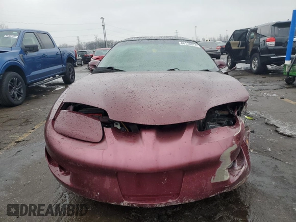 2001 Pontiac Firebird Firebird z VIN 2G2FS22K112122739, wystawiony jako Copart lot #86128074 z przebiegiem 271 969 mil mil oraz Czysty tytuł • Clean title. Historia ofert i sprzedaży dostępna na DreamBid. Obrazek 5.