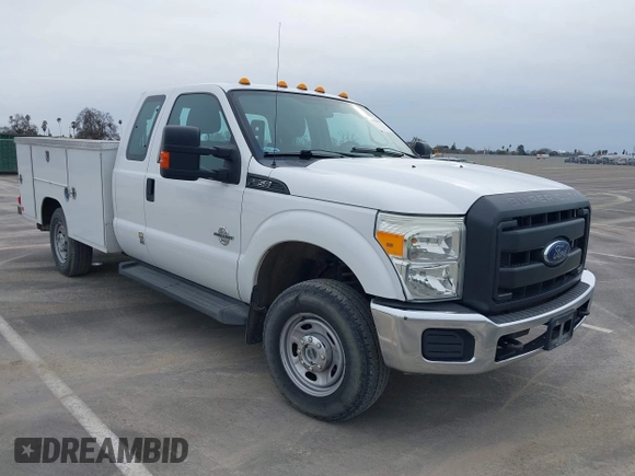 2015 Ford F-350 с VIN 1FD7X3FT4FED31393, выставлен на аукционе IAAI как лот 41420519 с пробегом 180 699 миль миль и . История ставок и продаж доступна на DreamBid. Изображение 1.