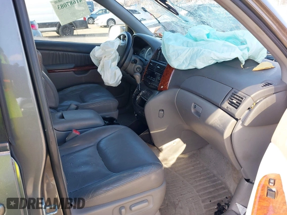 2005 Toyota Sienna XLE with VIN 5TDZA22CX5S284040, listed as a IAAI auction lot 41687083 with 191,388 mi miles and . Bid and sale history available at DreamBid. Image 5.