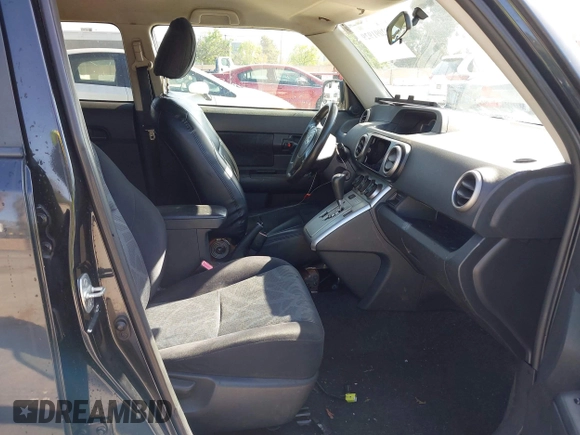 2012 Scion xB z VIN JTLZE4FE4C1143412, wystawiony jako IAAI lot #42091929 z przebiegiem 213 501 mil mil oraz . Historia ofert i sprzedaży dostępna na DreamBid. Obrazek 5.