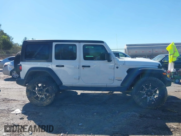 2020 Jeep Wrangler Unlimited Sport S z VIN 1C4HJXDN5LW204468, wystawiony jako IAAI lot #41855289 z przebiegiem 62 610 mil mil oraz . Historia ofert i sprzedaży dostępna na DreamBid. Obrazek 14.