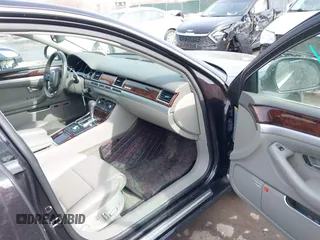 2009 Audi A8 L 4.2L with VIN WAUMV94EX9N010979, listed as a IAAI auction lot 41638621 with 1 mi miles. Bid and sale history available at carsss.com. Image 5.