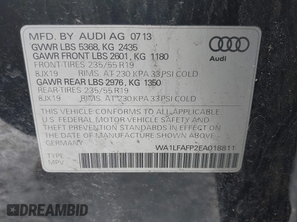 2014 Audi Q5 Premium Plus with VIN WA1LFAFP2EA018811, listed as a IAAI auction lot 41640414 with 114,331 mi miles. Bid and sale history available at carsss.com. Image 9.
