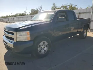 2010 Chevrolet Silverado 1500 LT with VIN 1GCSCSE02AZ270963, listed as a Copart auction lot 76206984 with 299,105 mi miles and Clean Title. Bid and sale history available at DreamBid. Image 1.