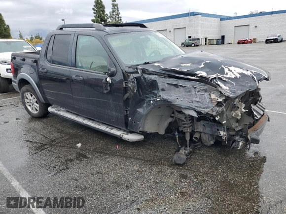 2008 Ford Explorer Sport Trac XLT z VIN 1FMEU31E68UA62122, wystawiony jako Copart lot #48767955 z przebiegiem 172 978 mil mil oraz Szkoda całkowita • Salvage title. Historia ofert i sprzedaży dostępna na DreamBid. Obrazek 4.
