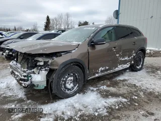 2015 Volvo V60 Cross Country T5 with VIN YV4612HK9F1000202, listed as a Copart auction lot 43557565 with 75,398 mi miles and Salvage Title. Bid and sale history available at carsss.com. Image 1.