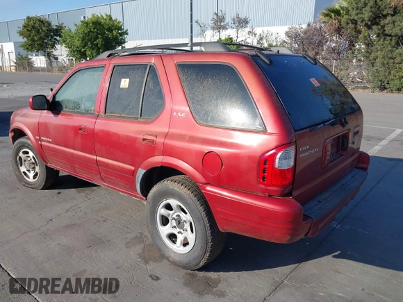 2001 Isuzu Rodeo S with VIN 4S2DM58W814303358, listed as a IAAI auction lot 42695509 with Not provided miles and . Bid and sale history available at DreamBid. Image 3.