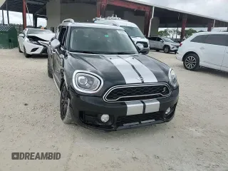 2018 MINI Countryman Cooper S with VIN WMZYT3C32J3E93605, listed as a Copart auction lot 75333004 with 64,132 mi miles and Salvage Title. Bid and sale history available at carsss.com. Image 13.