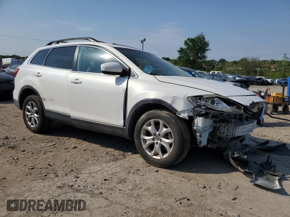 2015 Mazda CX-9 Touring z VIN JM3TB2CA7F0467259, wystawiony jako Copart lot #55646055 z przebiegiem Nie podano mil oraz Czysty tytuł • Clean title. Historia ofert i sprzedaży dostępna na DreamBid. Obrazek 4.