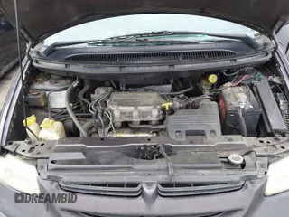 1996 Dodge Caravan Sport with VIN 2B4GP4439TR803645, listed as a IAAI auction lot 42122379 with 185,159 mi miles and . Bid and sale history available at carsss.com. Image 9.