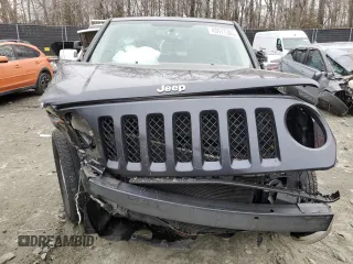 2016 Jeep Patriot Latitude with VIN 1C4NJRFB2GD587062, listed as a Copart auction lot 43971305 with 135,744 mi miles and Salvage Title. Bid and sale history available at carsss.com. Image 5.
