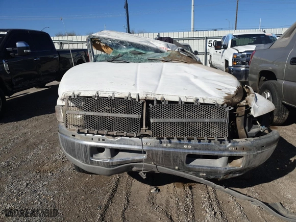1997 Dodge Ram 1500 with VIN 1B7HC13Y9VJ519289, listed as a Copart auction lot 88572675 with 0 mi miles and Non Repairable. Bid and sale history available at carsss.com. Image 5.