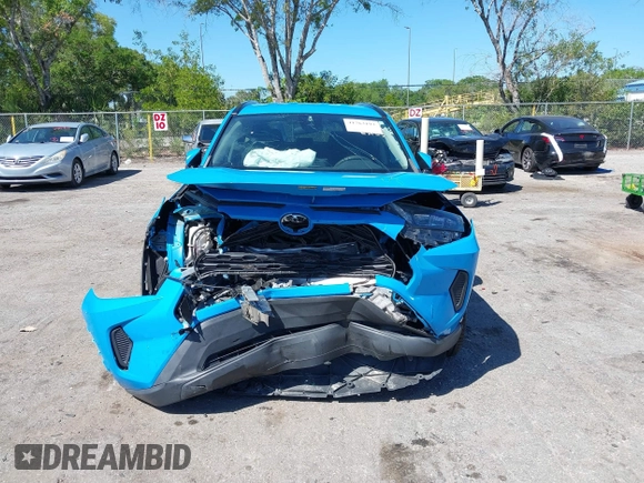 2019 Toyota RAV4 LE with VIN 2T3K1RFV6KW026338, listed as a IAAI auction lot 41763193 with 152,909 mi miles. Bid and sale history available at carsss.com. Image 12.