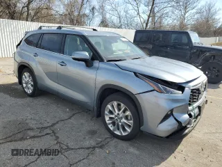 2023 Toyota Highlander Hybrid Limited with VIN 5TDXBRCH8PS597517, listed as a Copart auction lot 43816715 with 14,215 mi miles and Salvage title. Bid and sale history available at DreamBid. Image 4.