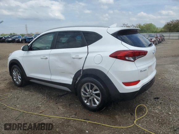 2018 Hyundai Tucson SEL z VIN KM8J3CA4XJU695477, wystawiony jako Copart lot #56494875 z przebiegiem 79 122 mil mil oraz Szkoda całkowita • Salvage title. Historia ofert i sprzedaży dostępna na DreamBid. Obrazek 2.