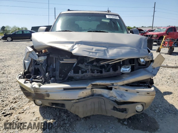 2002 Chevrolet Tahoe Z71 z VIN 1GNEK13T72R285197, wystawiony jako Copart lot #53784905 z przebiegiem 226 662 mil mil oraz Szkoda całkowita • Salvage title. Historia ofert i sprzedaży dostępna na DreamBid. Obrazek 5.