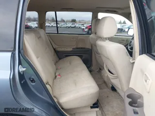 2007 Toyota Highlander w/3rd Row with VIN JTEEP21AX70231515, listed as a IAAI auction lot 41640668 with 218,009 mi miles. Bid and sale history available at carsss.com. Image 8.