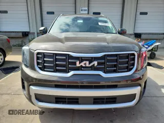 2025 Kia Telluride S with VIN 5XYP64GC7SG569834, listed as a Copart auction lot 60002555 with 13,096 mi miles and Non repairable. Bid and sale history available at DreamBid. Image 5.