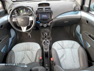 2015 Chevrolet Spark EV LT with VIN KL8CK6S01FC805657, listed as a Copart auction lot 85602264 with 27,439 mi miles and Salvage Title. Bid and sale history available at carsss.com. Image 8.