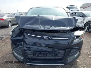 2016 Ford Escape SE with VIN 1FMCU9G94GUA30823, listed as a IAAI auction lot 41941674 with 119,789 mi miles. Bid and sale history available at carsss.com. Image 12.