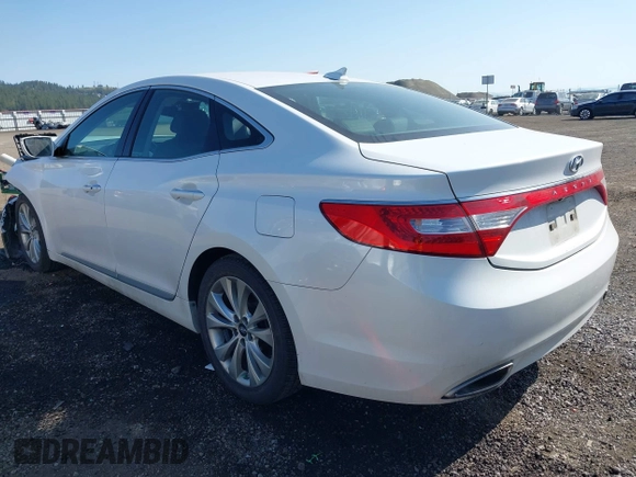2014 Hyundai Azera with VIN KMHFG4JGXEA345249, listed as a IAAI auction lot 42118221 with 66,567 mi miles and . Bid and sale history available at carsss.com. Image 3.