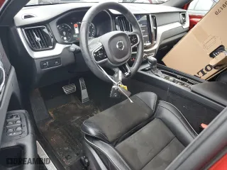 2019 Volvo XC60 R-Design with VIN LYVA22RMXKB176382, listed as a Copart auction lot 43114655 with 84,390 mi miles and Salvage Title. Bid and sale history available at carsss.com. Image 8.