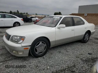 1998 Lexus LS 400 z VIN JT8BH28F4W0117772, wystawiony jako Copart lot #56037755 z przebiegiem 178 750 mil mil oraz Czysty tytuł • Clean title. Historia ofert i sprzedaży dostępna na DreamBid. Obrazek 1.