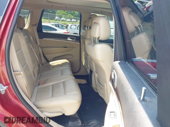 2014 Jeep Grand Cherokee Limited with VIN 1C4RJFBG5EC183810, listed as a IAAI auction lot 42670205 with 151,936 mi miles and . Bid and sale history available at DreamBid. Image 8.