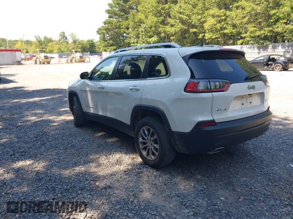 2021 Jeep Cherokee Latitude Lux with VIN 1C4PJMMX9MD223467, listed as a IAAI auction lot 40247430 with 67,991 mi miles and . Bid and sale history available at carsss.com. Image 3.