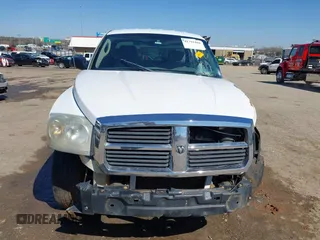 2006 Dodge Dakota ST with VIN 1D7HE22KX6S626639, listed as a IAAI auction lot 41791468 with 181,327 mi miles and . Bid and sale history available at DreamBid. Image 13.