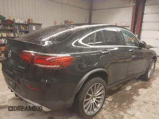 2020 Mercedes-Benz GLC with VIN WDC0J8EBXLF712792, listed as a IAAI auction lot 41399090 with 63,762 mi miles. Bid and sale history available at carsss.com. Image 4.