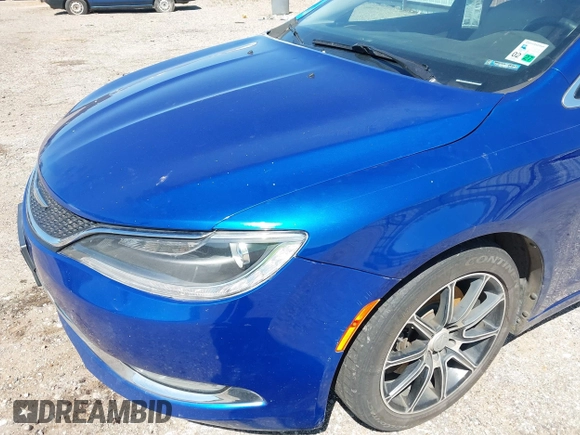 2015 Chrysler 200 C with VIN 1C3CCCCG1FN549043, listed as a IAAI auction lot 41985560 with 178,265 mi miles. Bid and sale history available at carsss.com. Image 11.