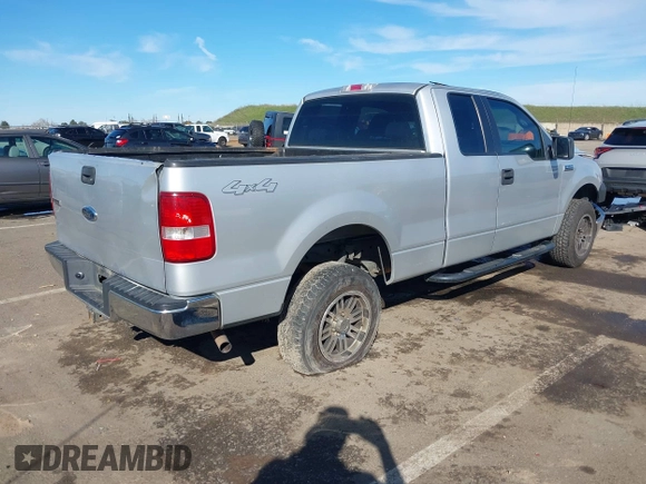 2006 Ford F-150 XLT with VIN 1FTPX14V66FA97314, listed as a IAAI auction lot 41623791 with 215,882 mi miles. Bid and sale history available at carsss.com. Image 4.