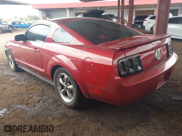 2008 Ford Mustang Deluxe with VIN 1ZVHT80N985143223, listed as a IAAI auction lot 42023600 with 193,678 mi miles. Bid and sale history available at carsss.com. Image 3.