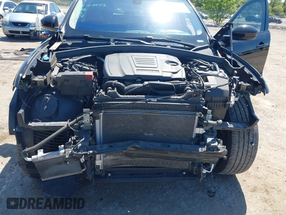 2020 Jaguar F-Pace 25t Premium z VIN SADCJ2FX8LA632287, wystawiony jako IAAI lot #42061142 z przebiegiem 53 771 mil mil oraz . Historia ofert i sprzedaży dostępna na DreamBid. Obrazek 6.